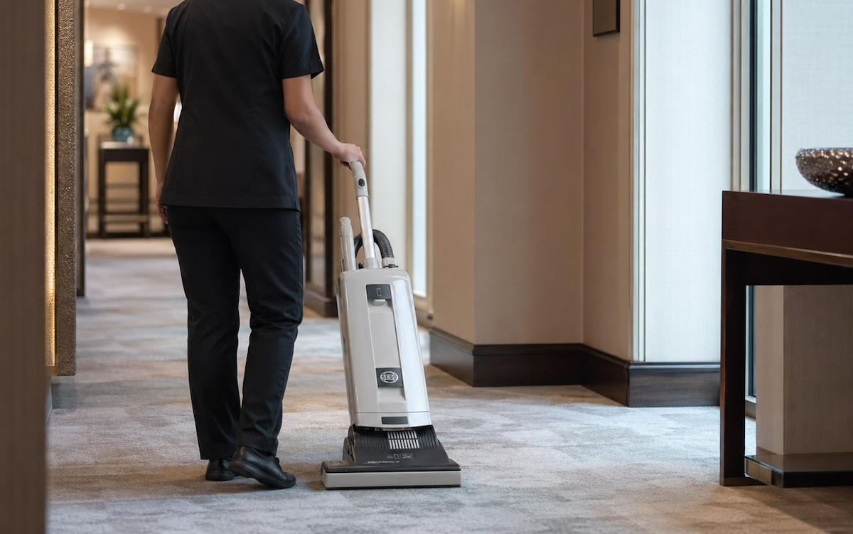 A picture of Bagged or Bagless? Choosing a Commercial Vacuum Cleaner with Edison Vacuums